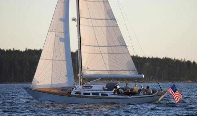 Morris Yachts: M42