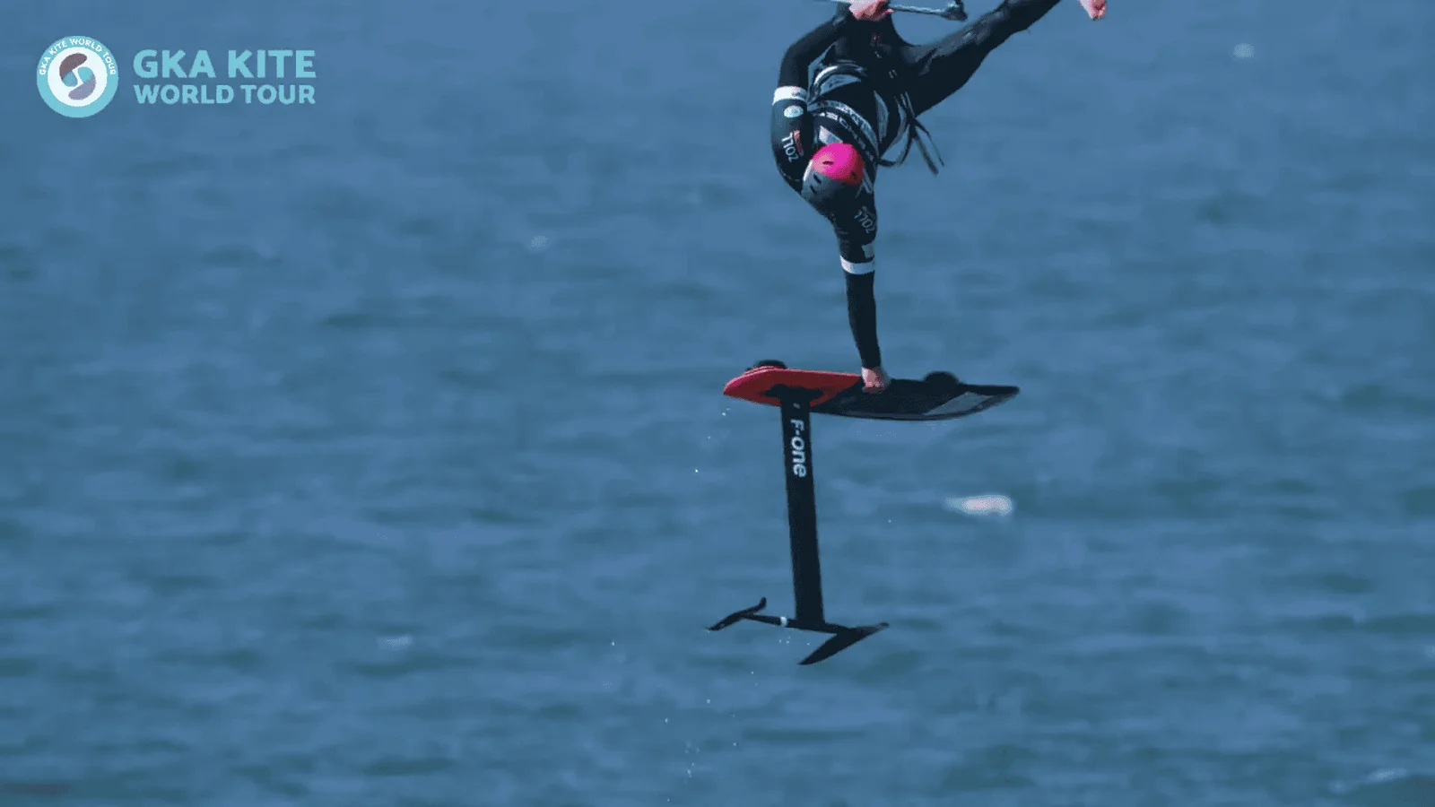 Dinamikusan fejlődik a kitesurf és a kiteboard