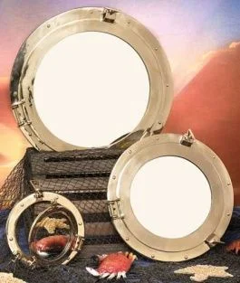 Megjelent a Porthole