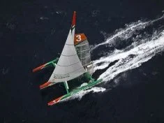 Elindult a Groupama 3 trimarán