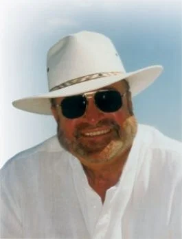 Elhunyt Bujtor István